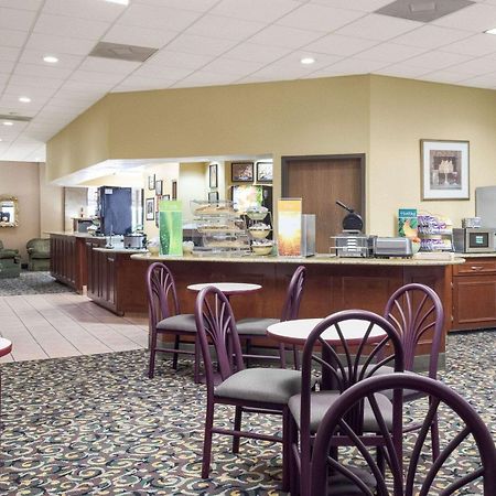 Quality Inn Columbus, Ms Extérieur photo